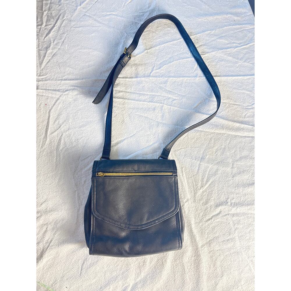 Fossil Navy Genuine Leather Crossbody Shoulder Bag with Front Zip Pocket